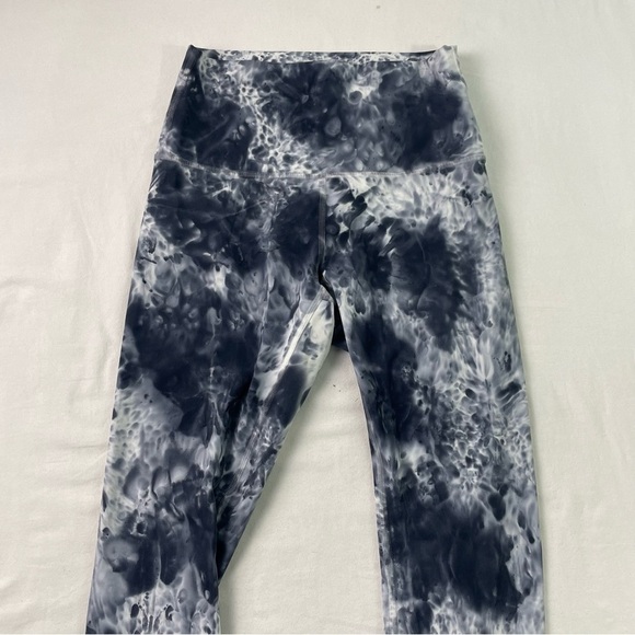 Lululemon Wunder Under High-Rise Tight 25" *Luxtreme Marble Dye Classic Navy 4 - Picture 2 of 9